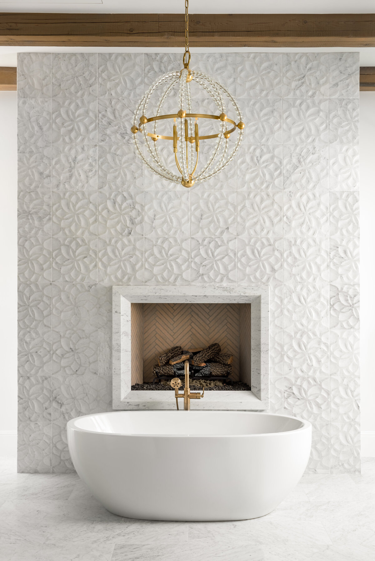 49th Master Bath Wall Detail