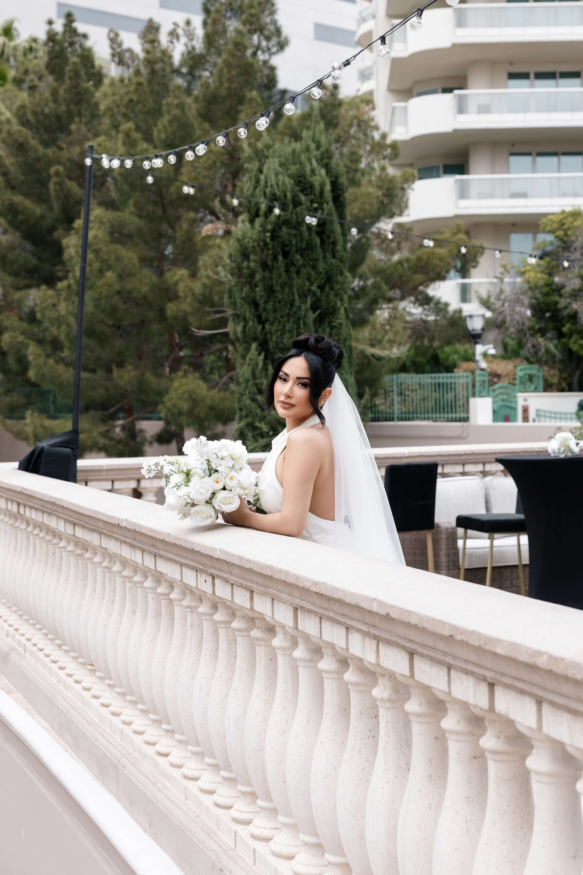 18riskyexposure_andrea-george_las-vegas-elopement-photography