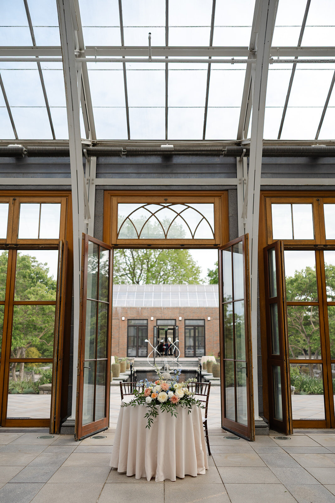towerhillwedding-newenglandbotanicalgarden-ariannalynphotography-5.1_websize