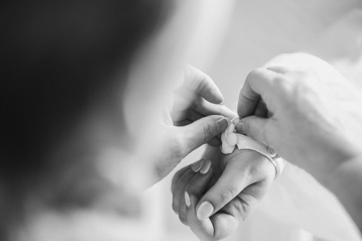 Elegant Wedding at Hinwick House, Northamptonshire - Destination Wedding Photography-73