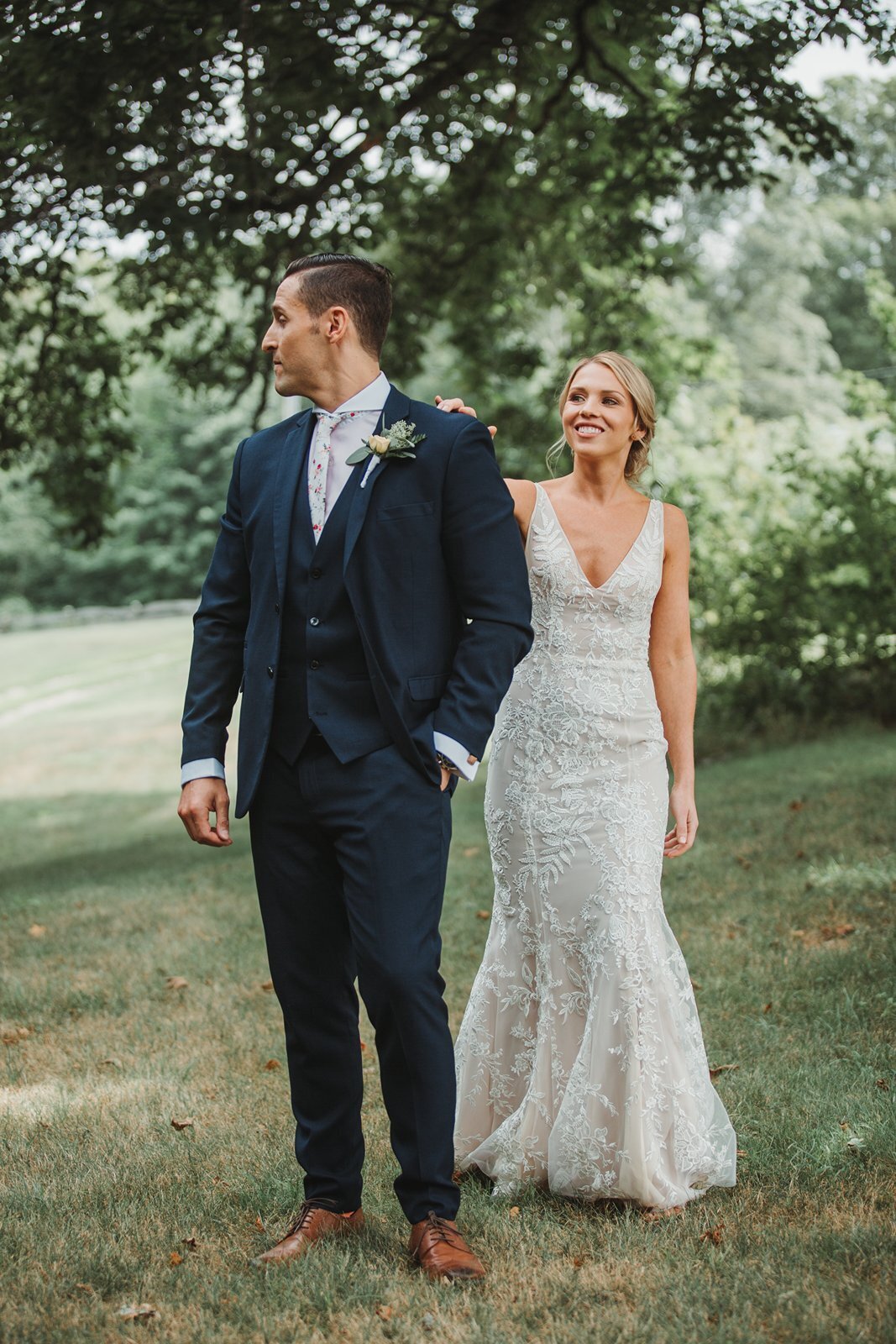 Valley-View-Farm Wedding-Haydenville-MA (15)