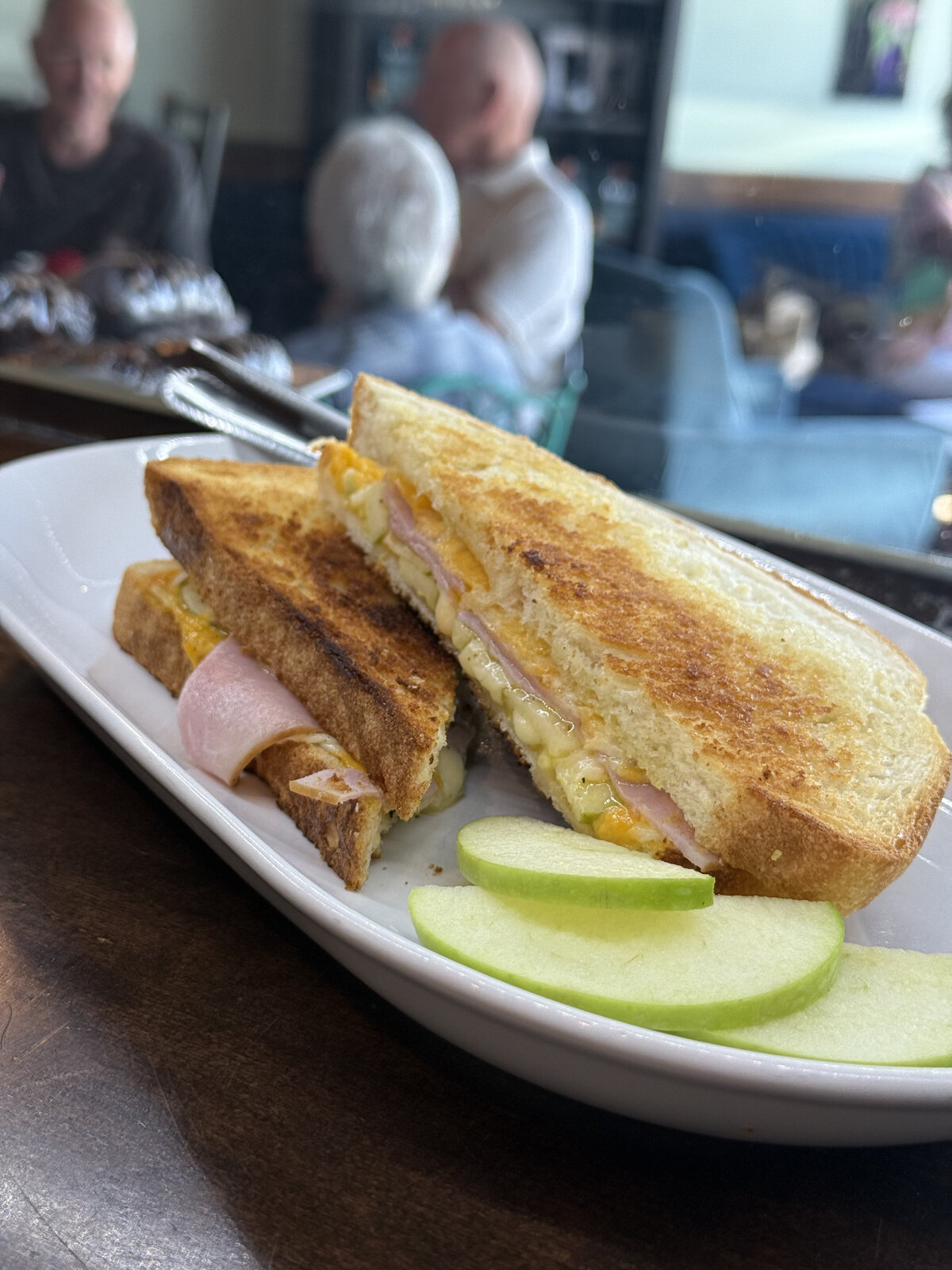 local-coffee-shop-regina-sk