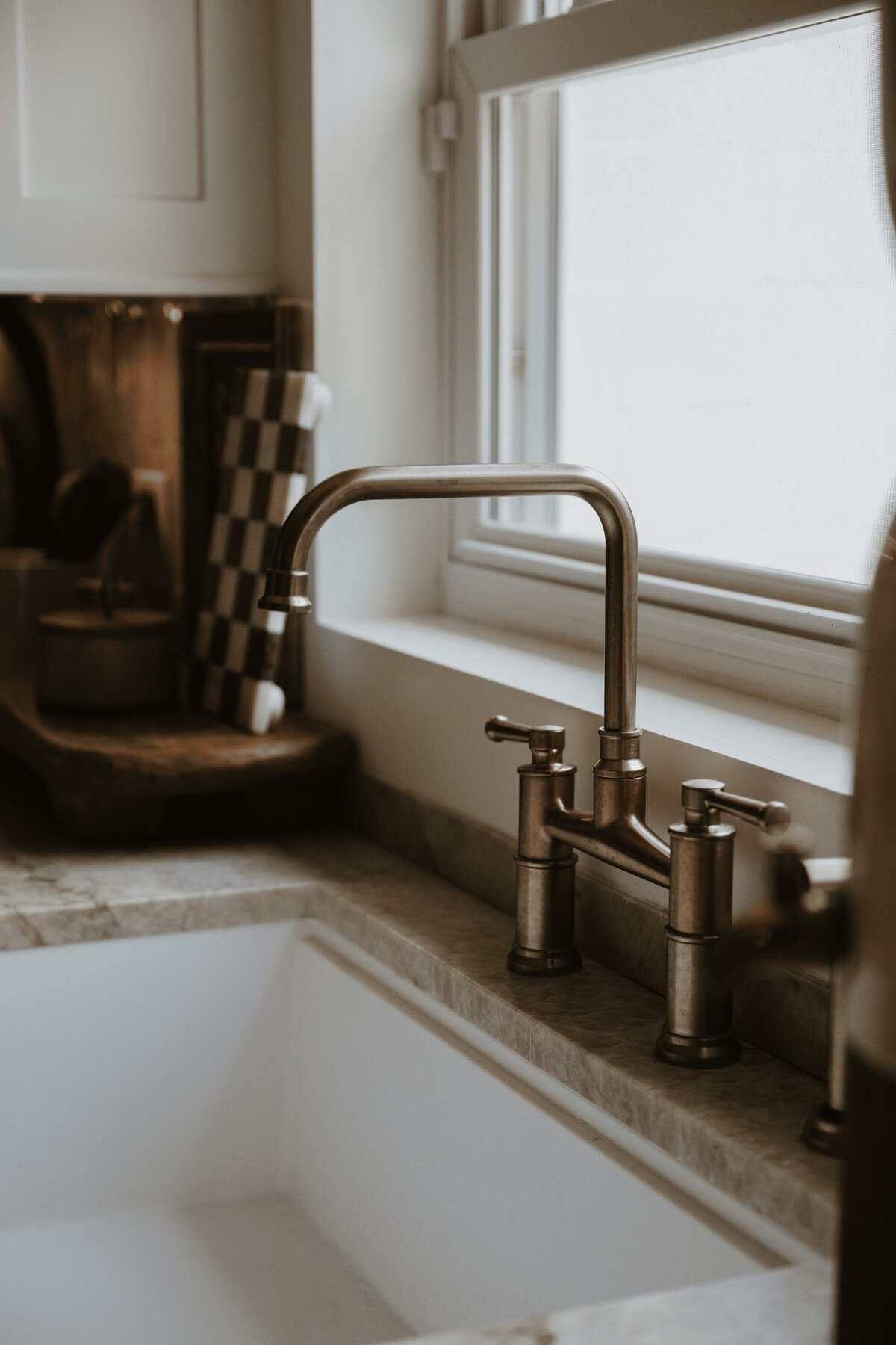 dewine design orlando interior design vintage cove trail kitchen sink with window
