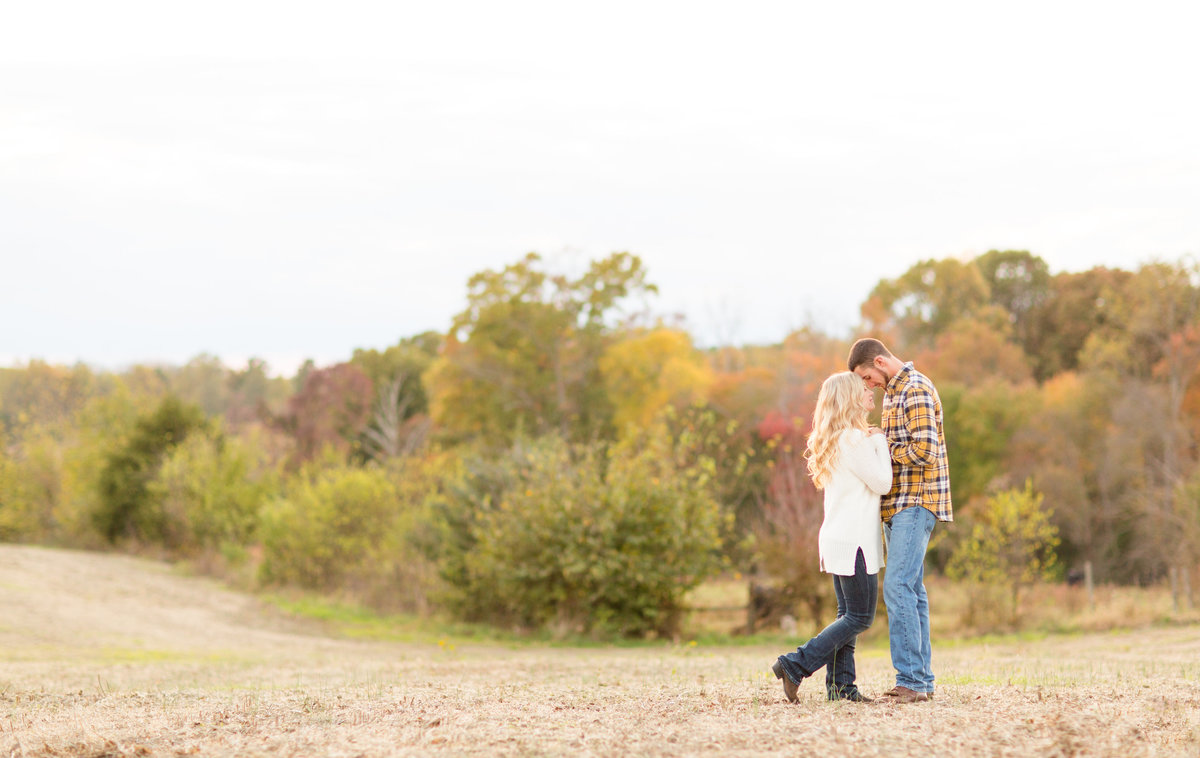 Virginia engagement photography by Marie Hamilton Photography