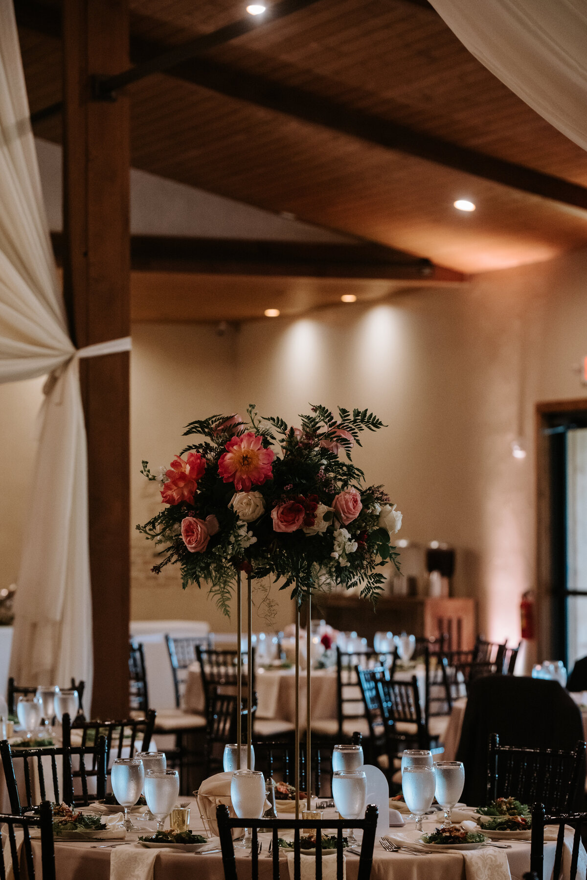LA_Gruene_Chandlier_Wedding-666