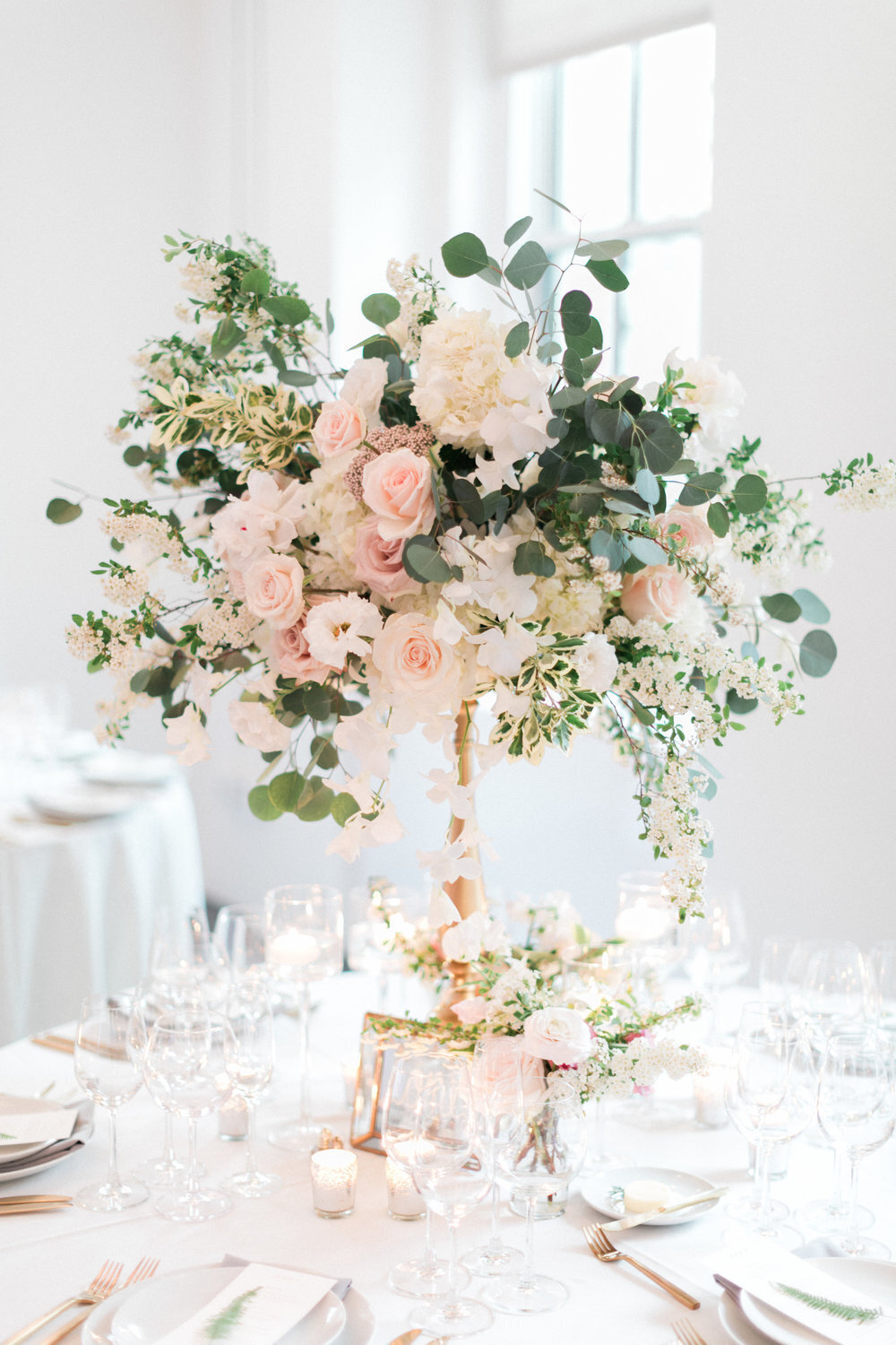 romantic tree centerpiece