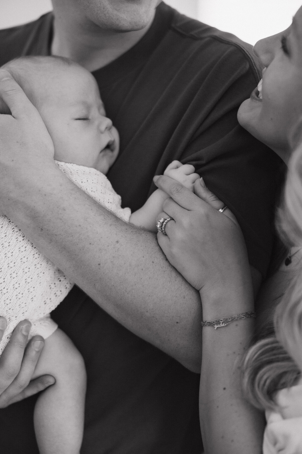 Black and white Indianapolis newborn photographer detail