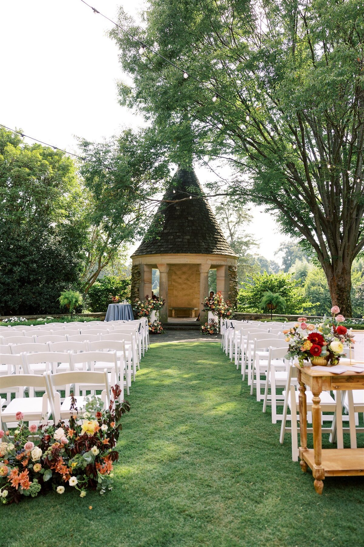 Victoria  Ethans Wedding_The Graylyn Estate Hotel NC Wedding Venue_NC Wedding Photographers_0232