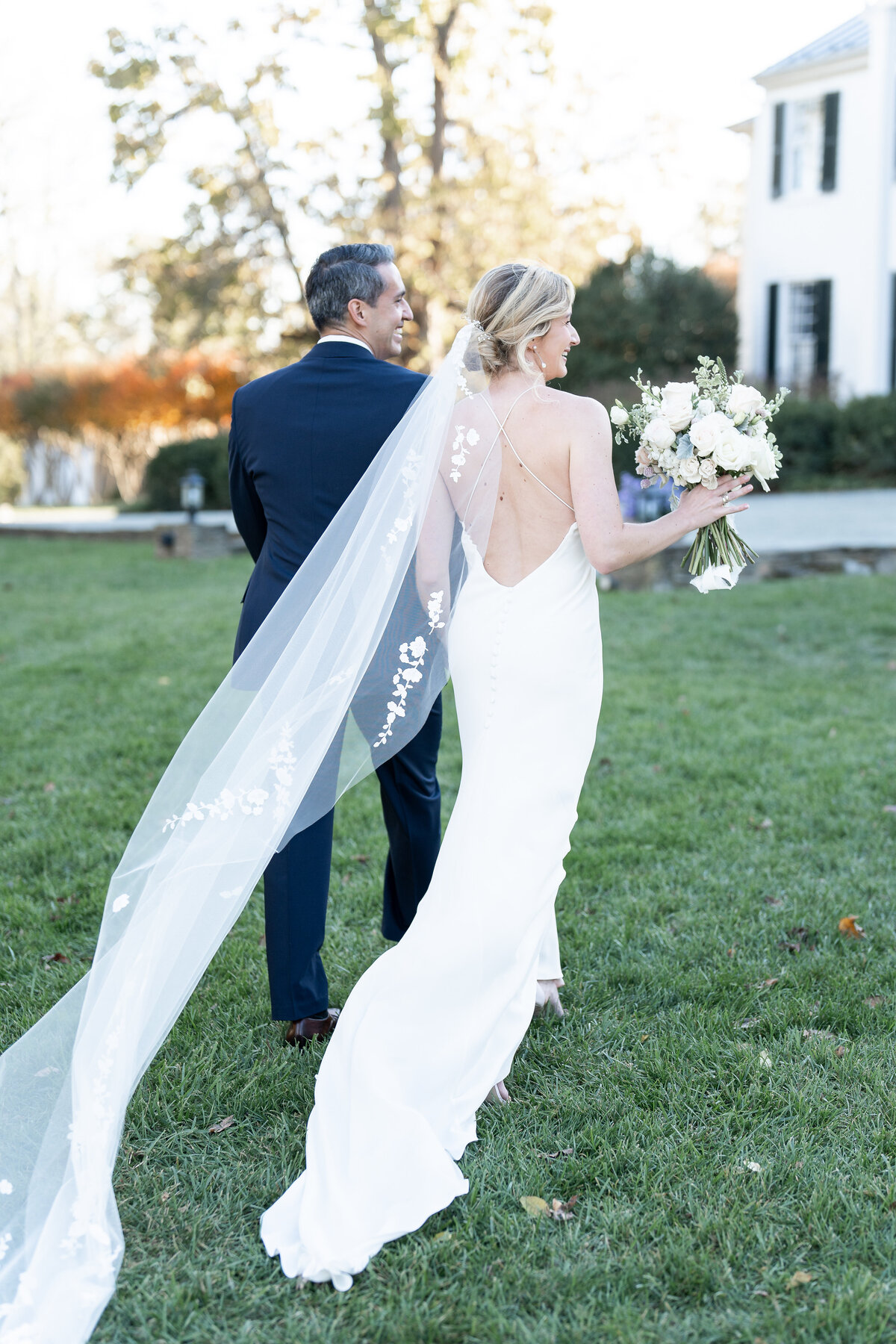 Hannah Malloy Virginia Wedding Portrait Family Photographer-709