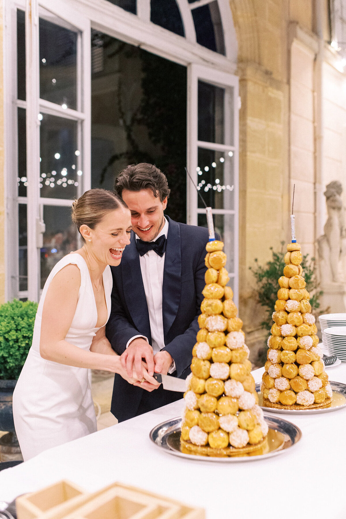 Maïlys Fortune Photography Husband Wife Wedding Weddings Photography France Switzerland Italy Timeless Dreamy Imagery Bilingual French English Destination Weddings Destination Wedding Provence French Riviera Paris Lake Como Tuscany124