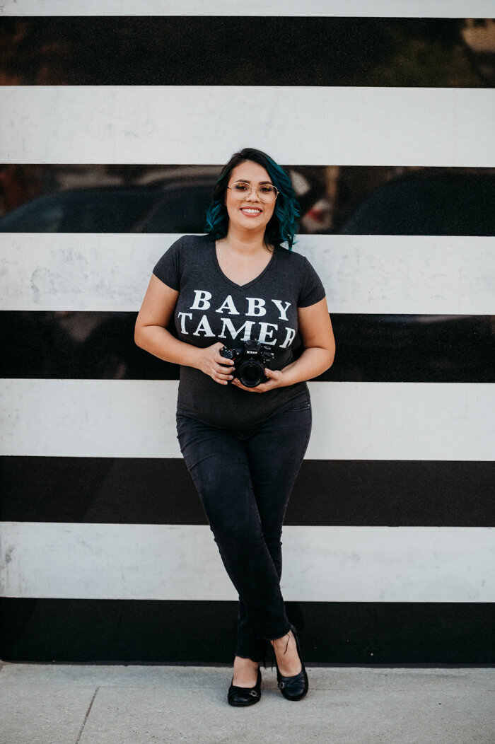 Houston-Newborn-Photographer-headshot-2