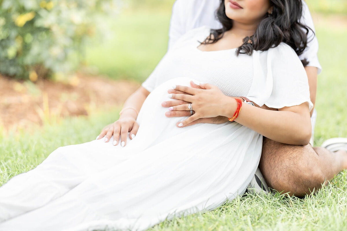 rose-garden-maternity-session-connecticut-10