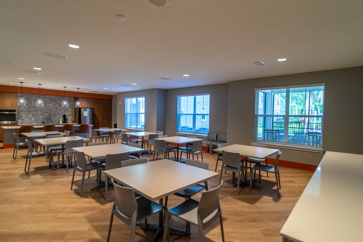 042324ROCHESTERPARK-113