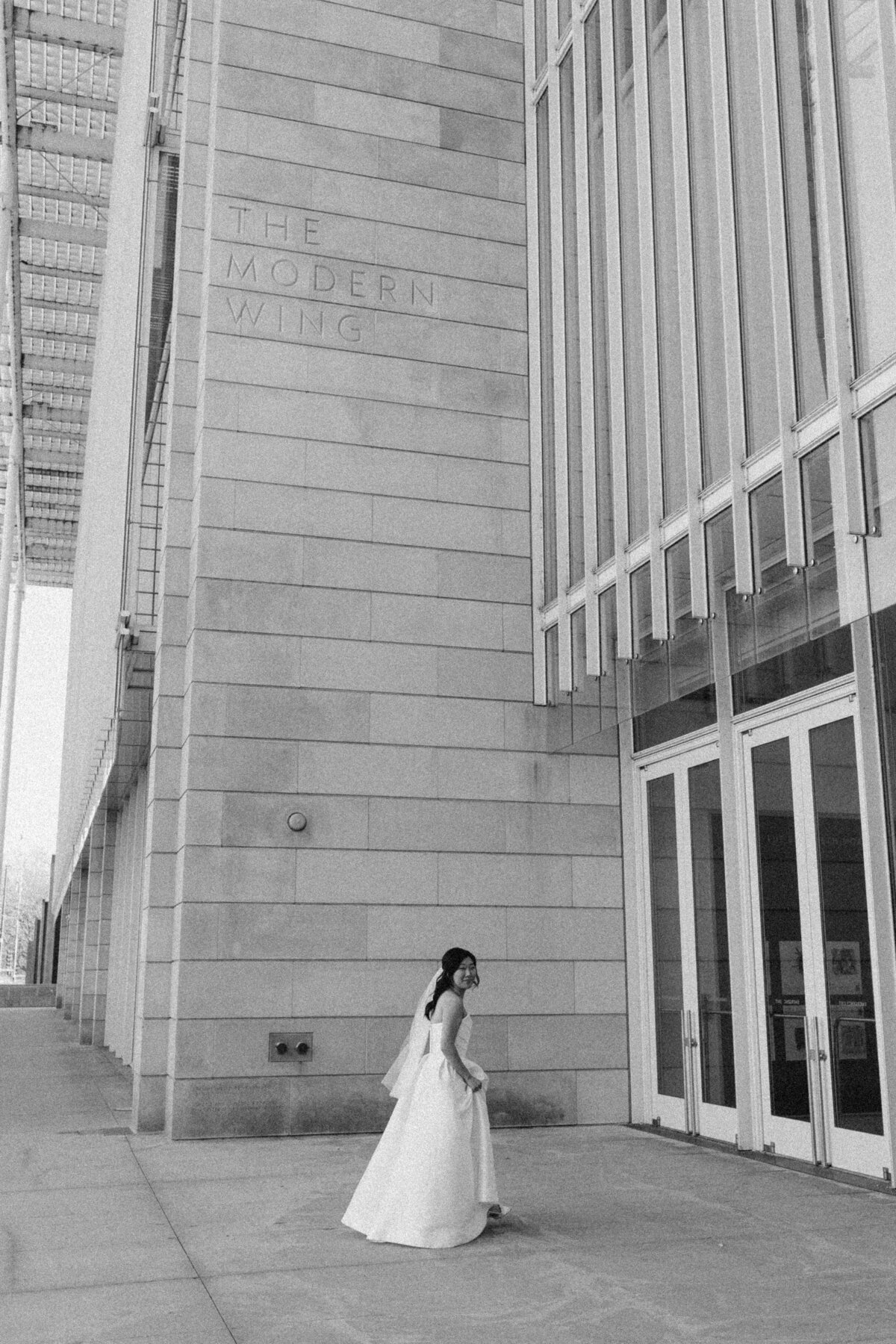 LOFT-LUCIA-WEDDING-PHOTOGRAPHY-BY-MEGAN-SAUL-PORTRAITS (68 of 396)