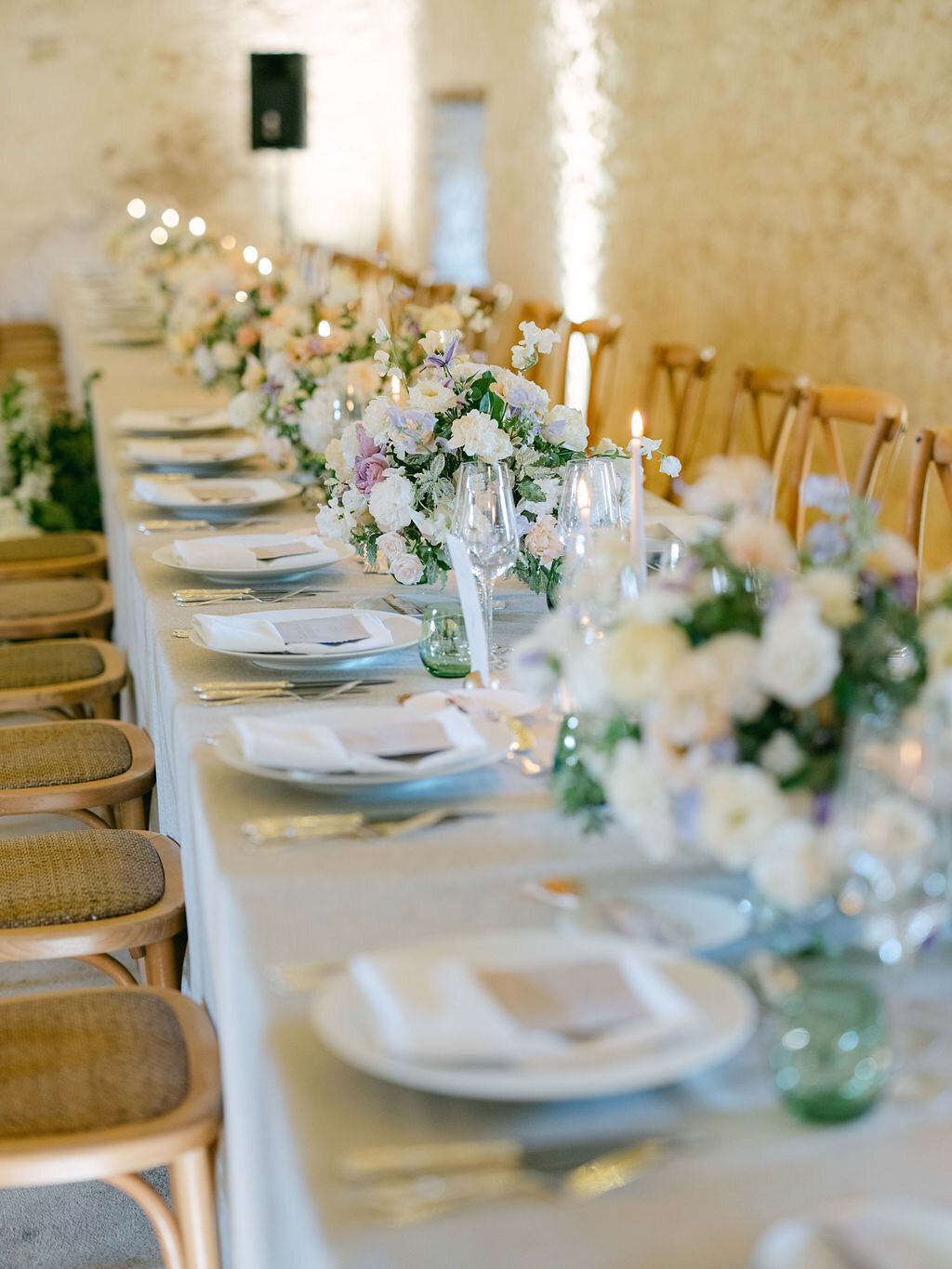 Paris-Photographer-Destination-Franklyn-Wedding-Loire-Chateau-FKPG4187-2023