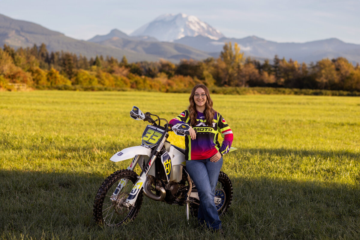 mountrainiersunsetdirtbikeseniorgirl