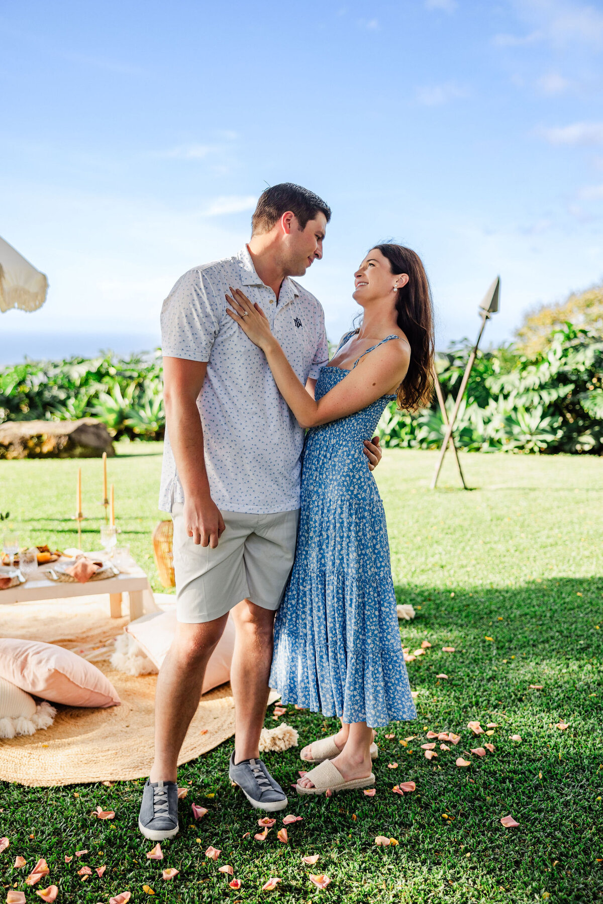 Hawaii-Engagement-Photos-Holualoa-Inn (48)