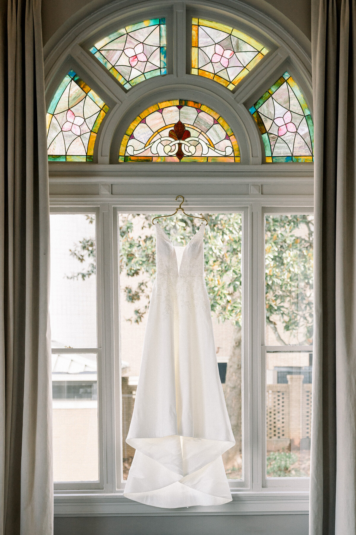 Classy-Georgian-Hall-Athens-Wedding