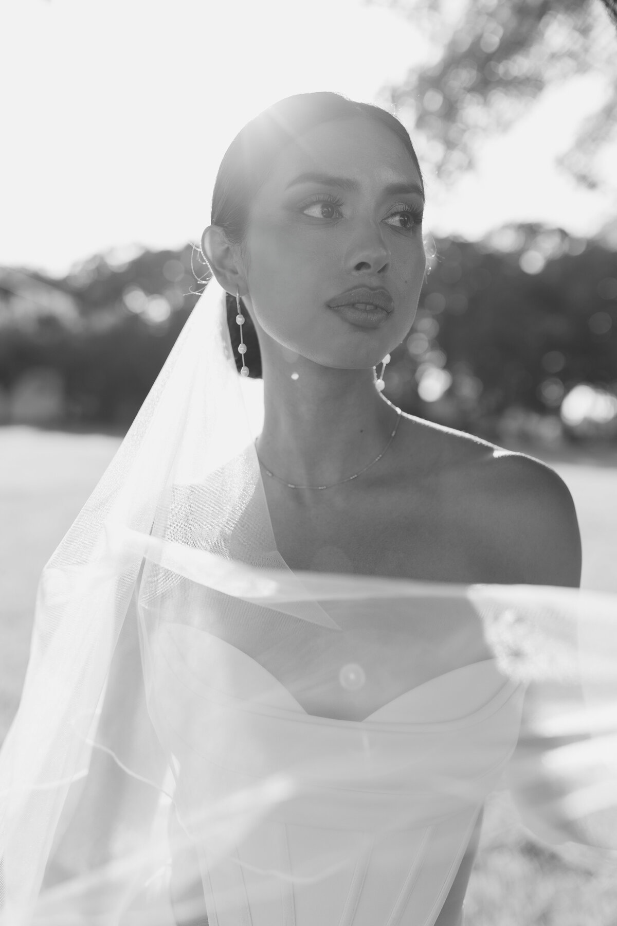loui-photography-texas-chic-romantic-editorial-wedding-bridals-3