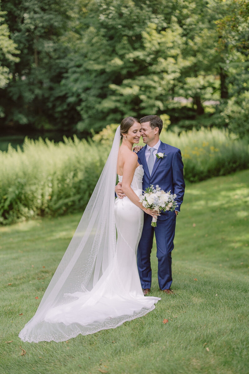 new_york_estate_tented_wedding_19