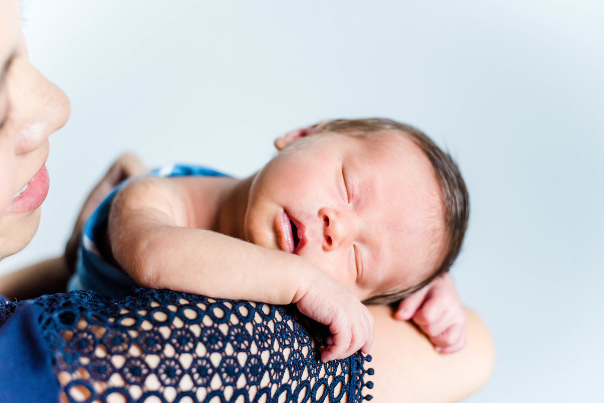 College Family Newborn Session-9