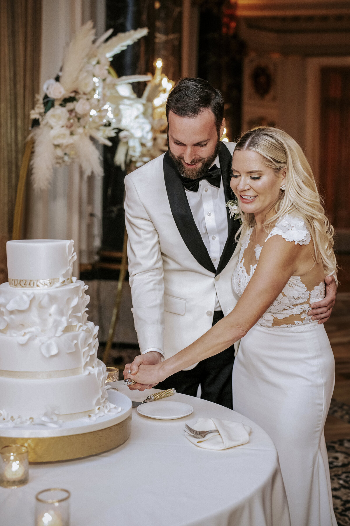 cake-cutting-in-elegant-ballroom