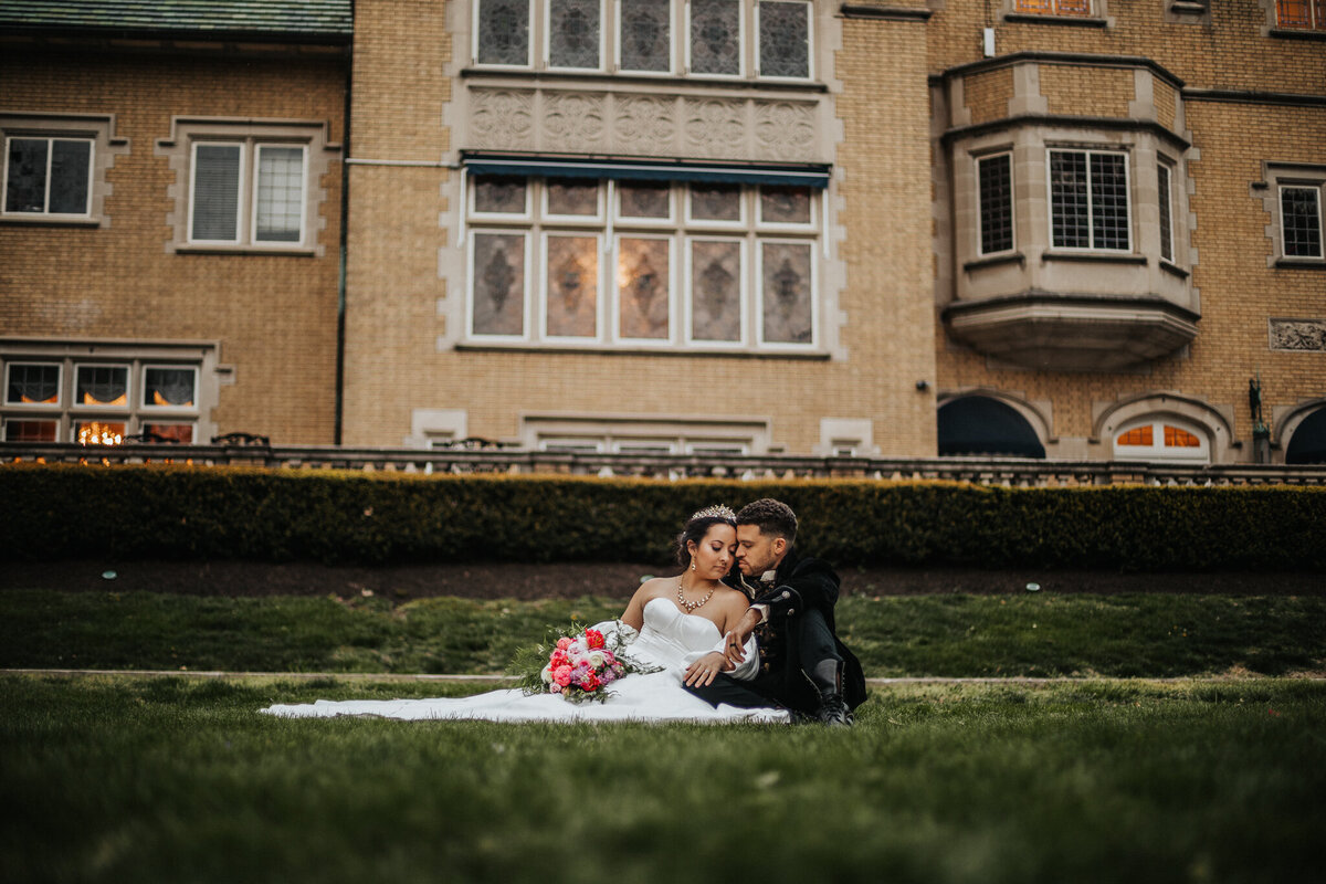 Bridgerton themed wedding at Laurel Hall in Indianapolis, IN