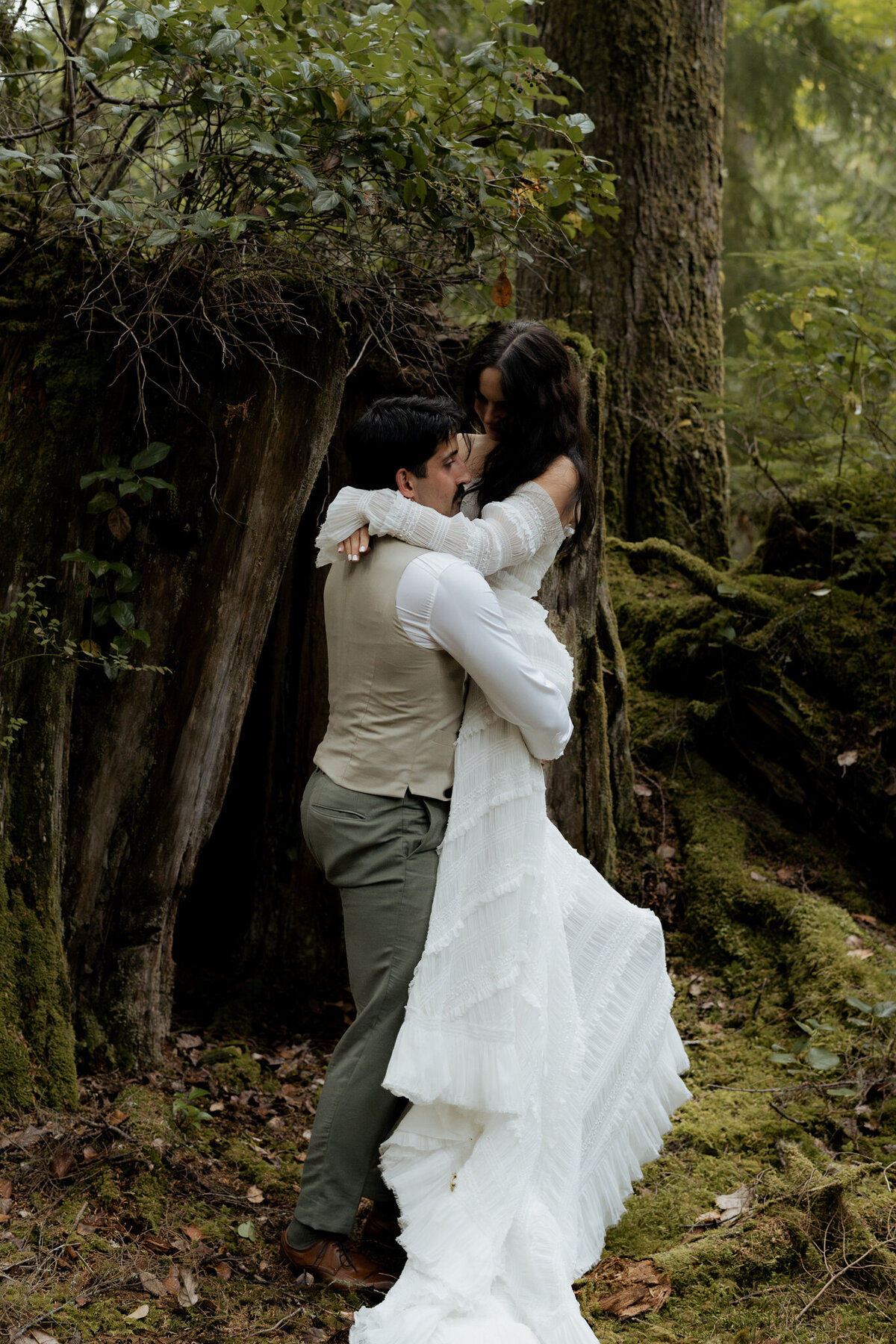 jamie-and-brian-chelsea-brown-photo-sunshine-coast-bc-wedding-photographer-225