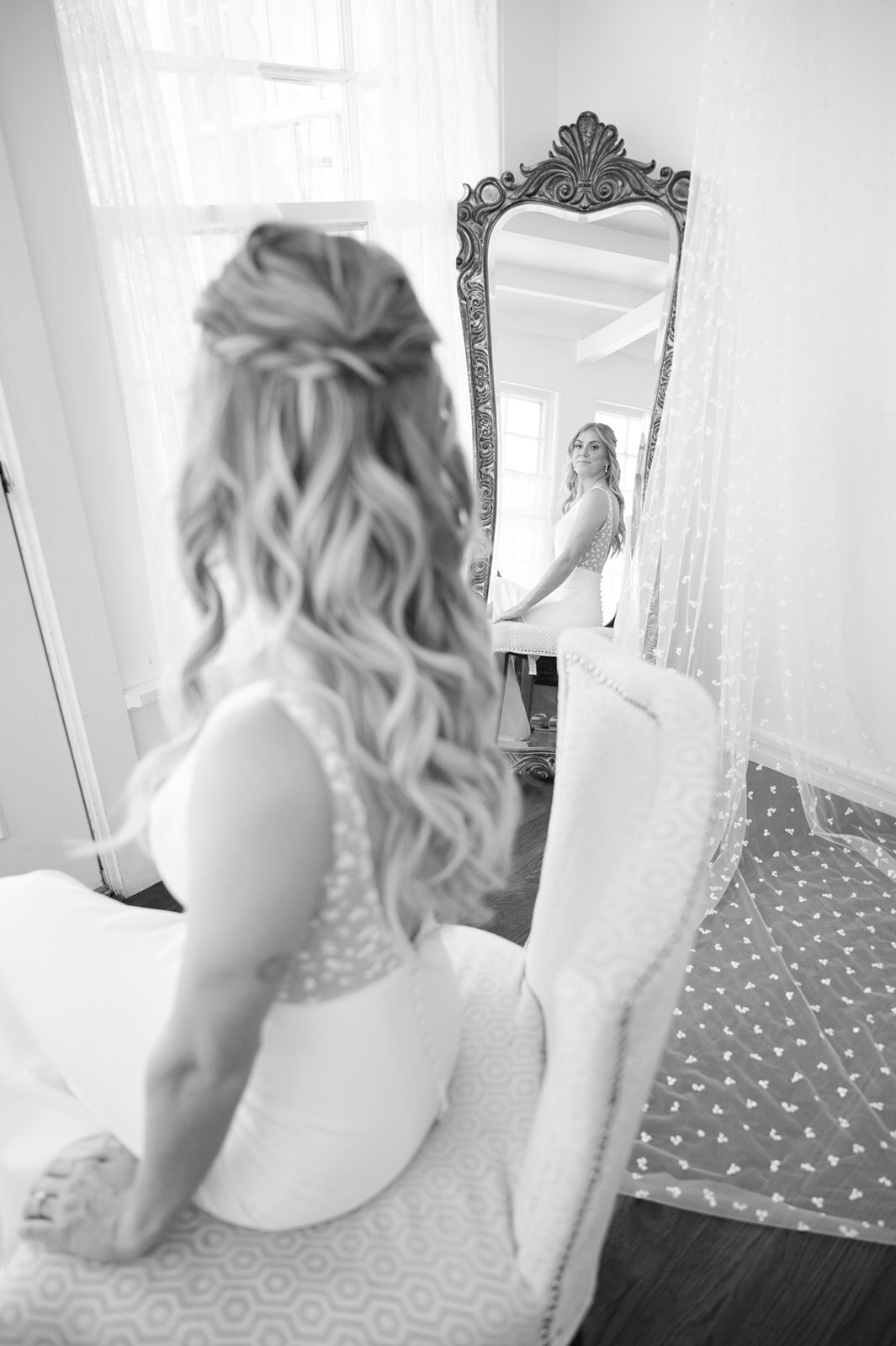 MorganandJoeSneakPeaksWedding-017