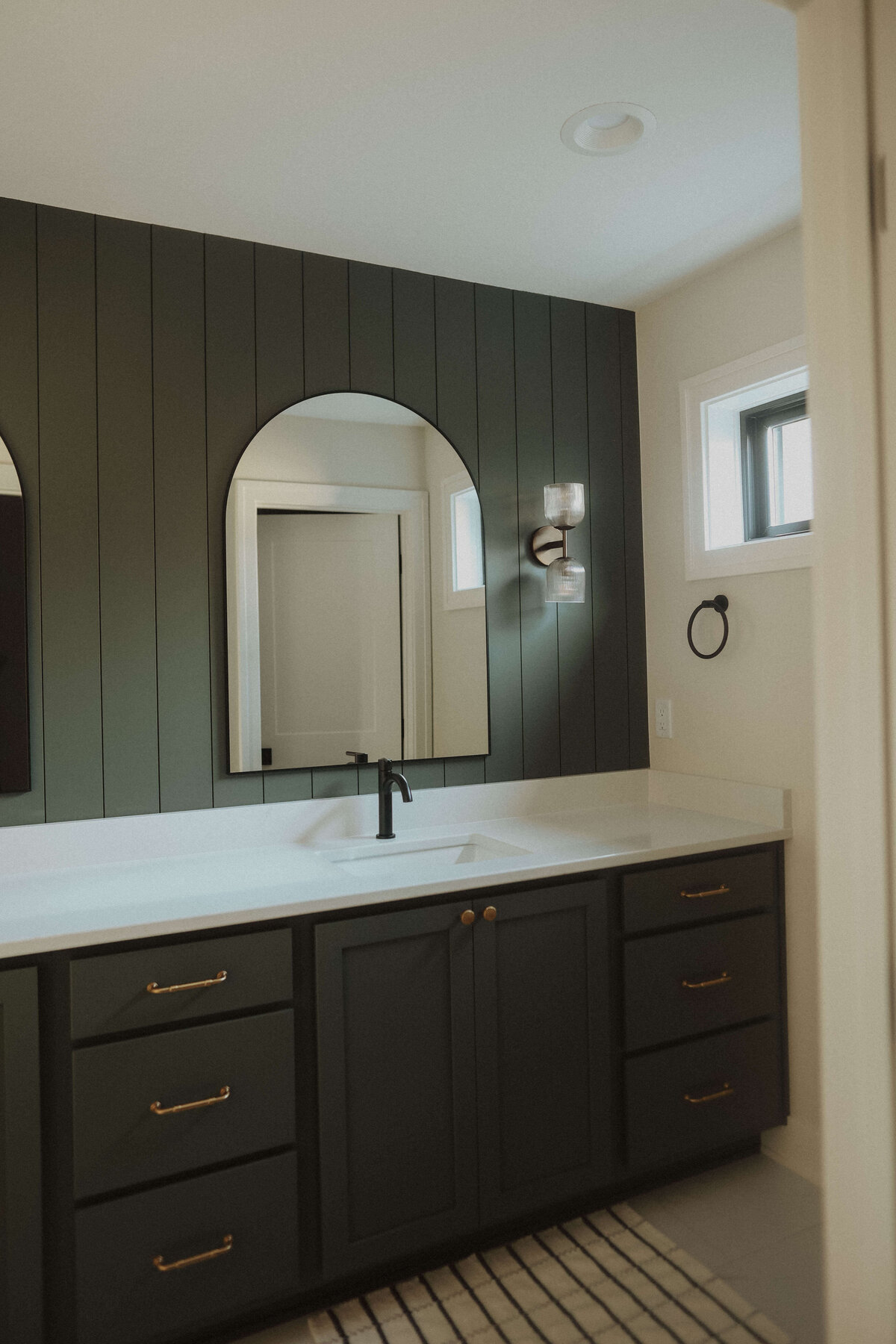 9632-Bathroom-Polk-City-Central-Iowa-Custom-Home-JRL-Builders-3F1A8180