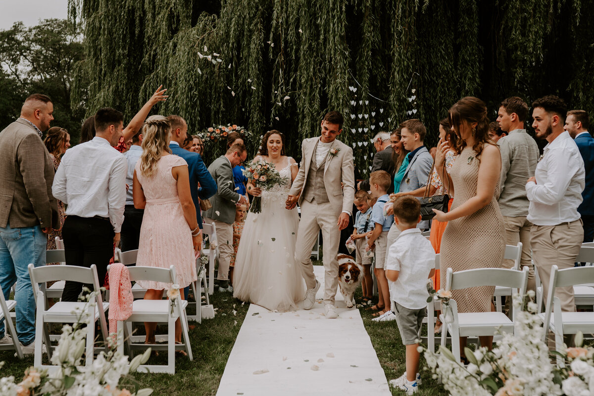 Trouwfotograaf in Zeeland. De leukste trouwlocaties in Zeeland vind je in deze blog. Door everatilroefotografie, trouwfotograaf in Middelburg,Zeeland