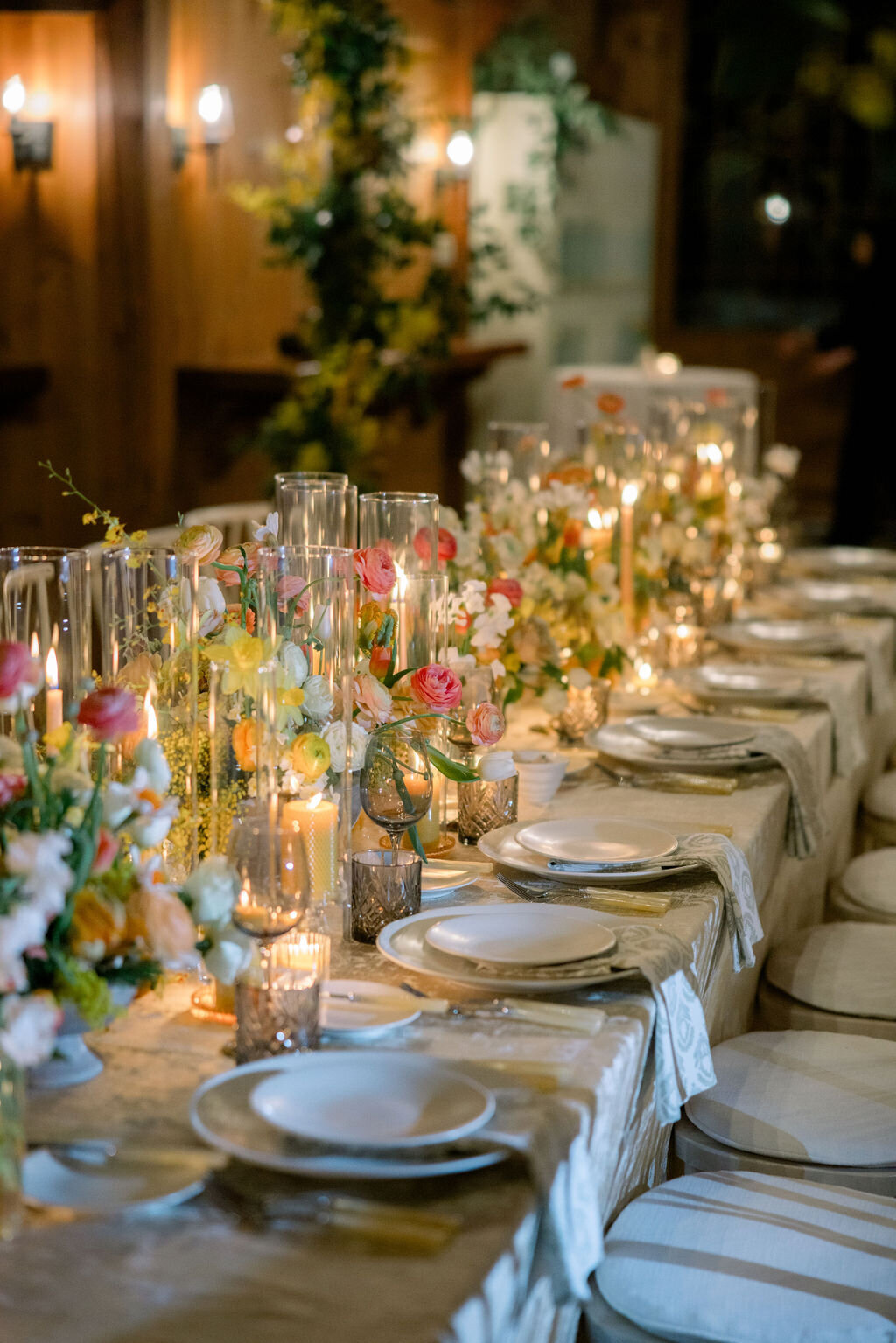 spring-tablescape-company-retreat-at-willow-hill-ct