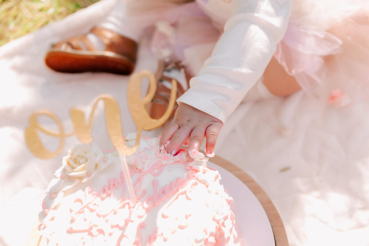 cake-smash-photographer-near-me-23