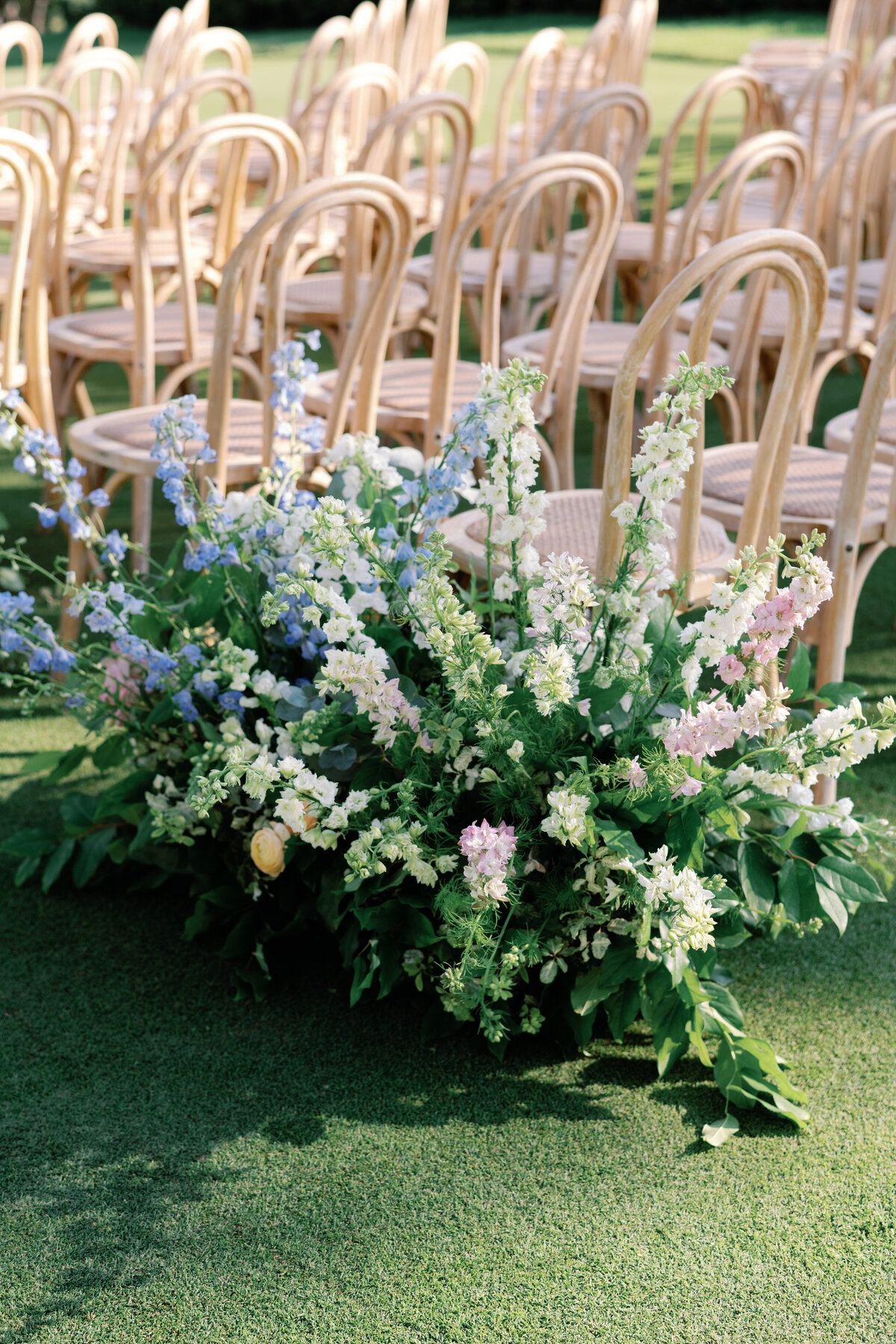 Milwaukee Country Club Wedding on the Golf Course_10