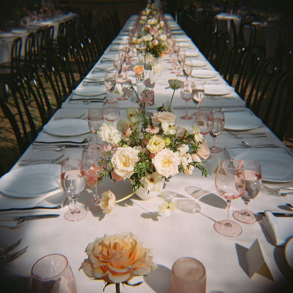 05-pink-garden-wedding-cheekwood-modern-vintage-events