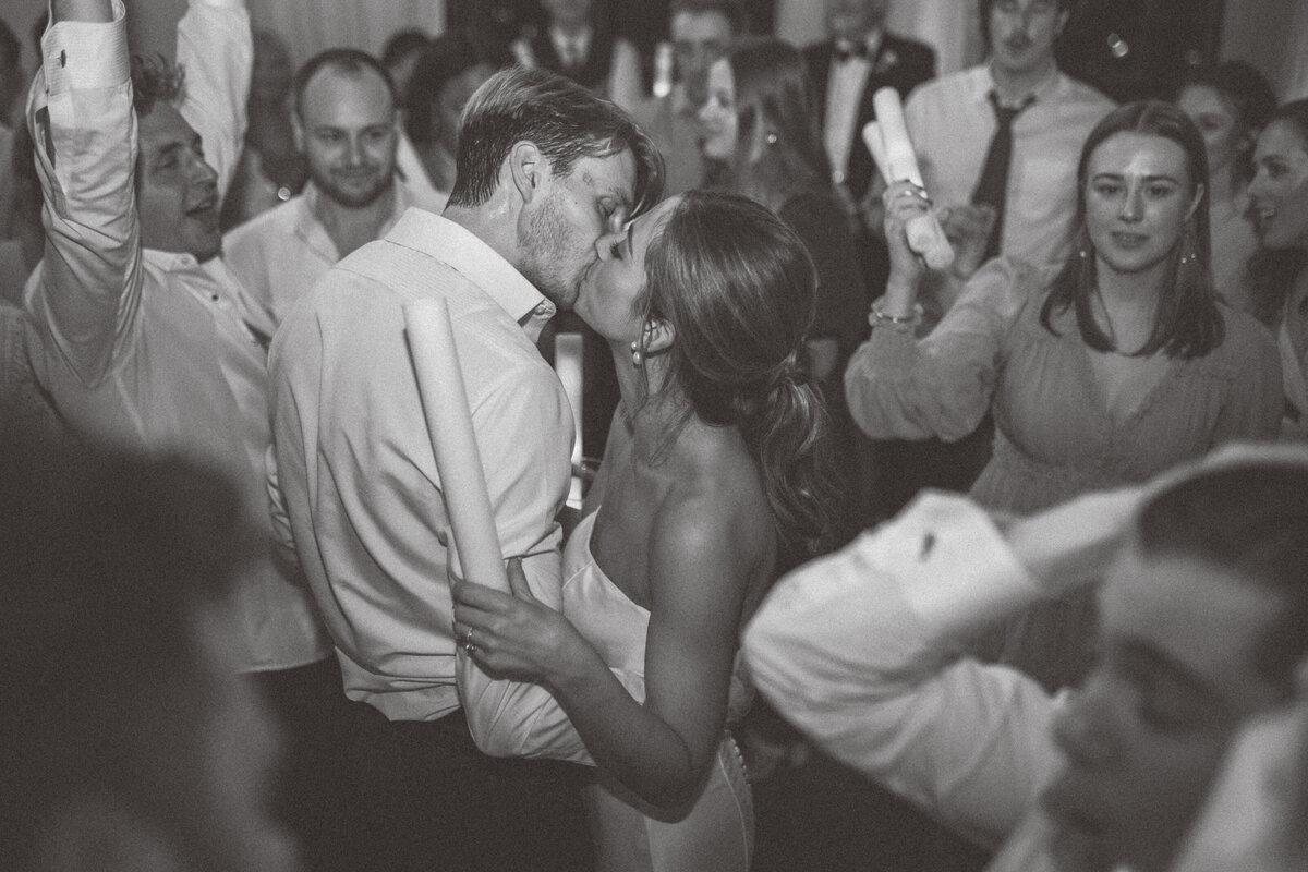 Katherine Horton Photography Christin & Lee Wedding Day Katherine's Favorites 280