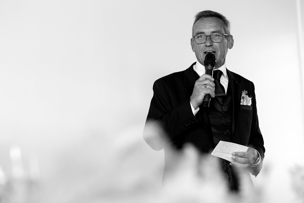 candid-moment-the-wallace-wedding-vancouver-speeches
