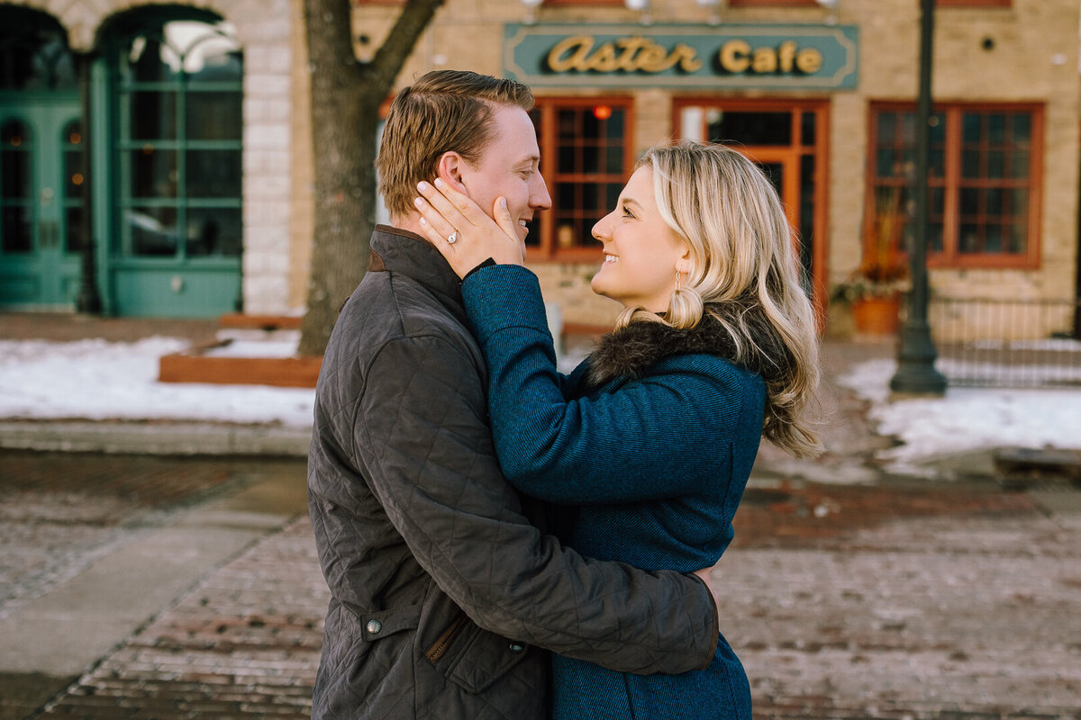 Minneapolis-Engagement-Photographer-7