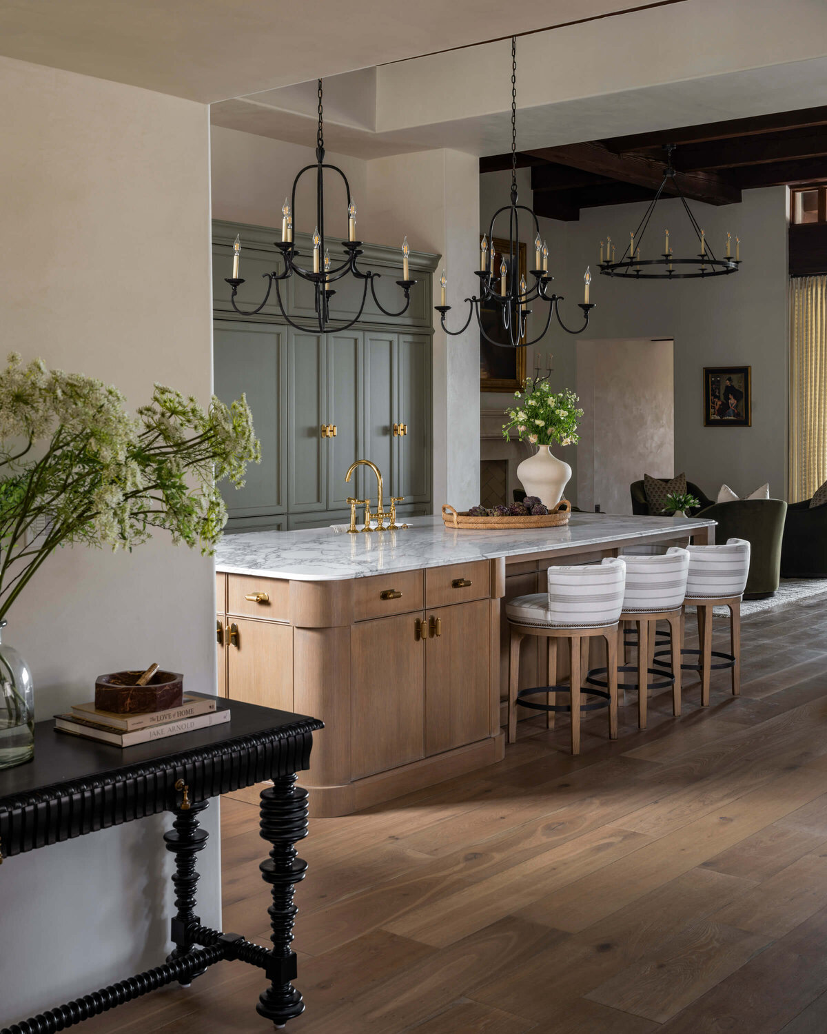 A Lively Haus - March 2025 - JPG-13