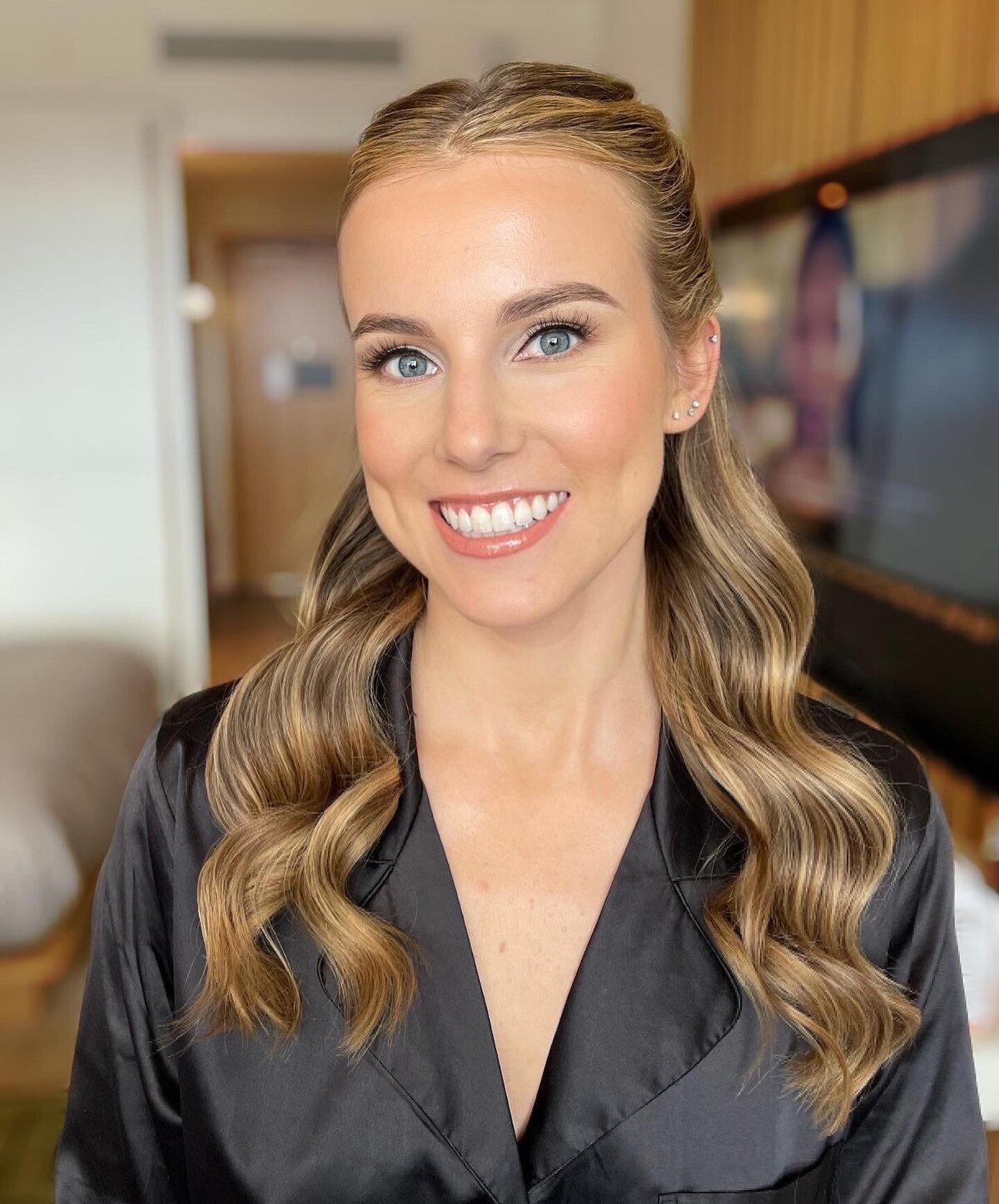 944C56F9-B5B4-46D3-A206-97412E043E93