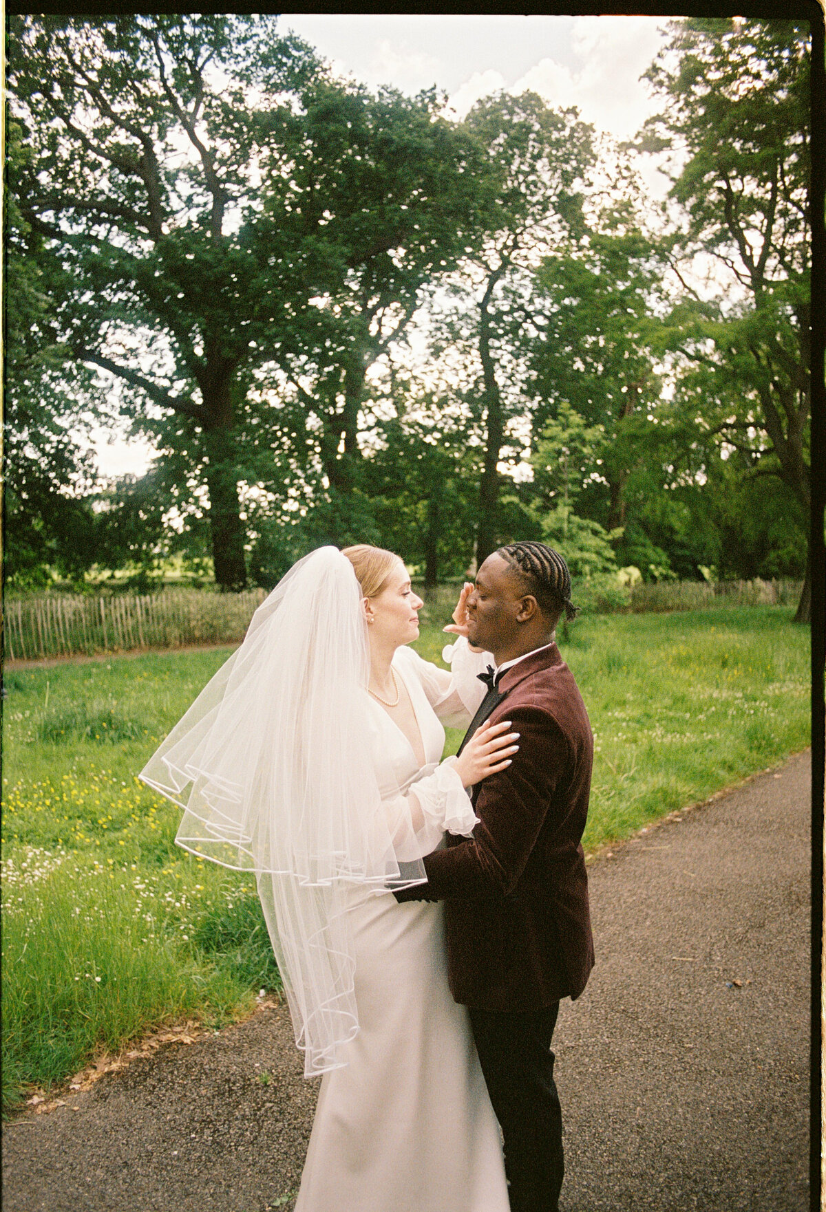London-film-wedding-photography00122