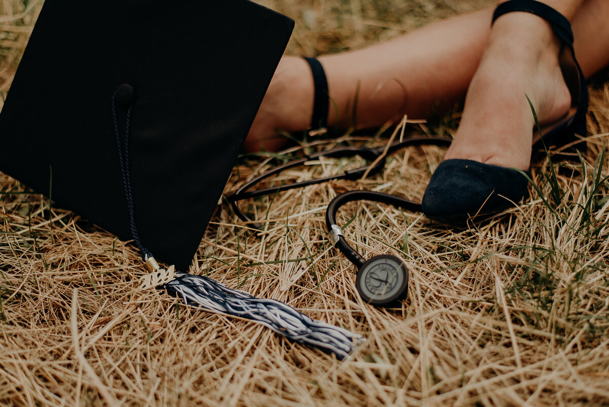 AnnieGradPhotos_MCZPhotography-160