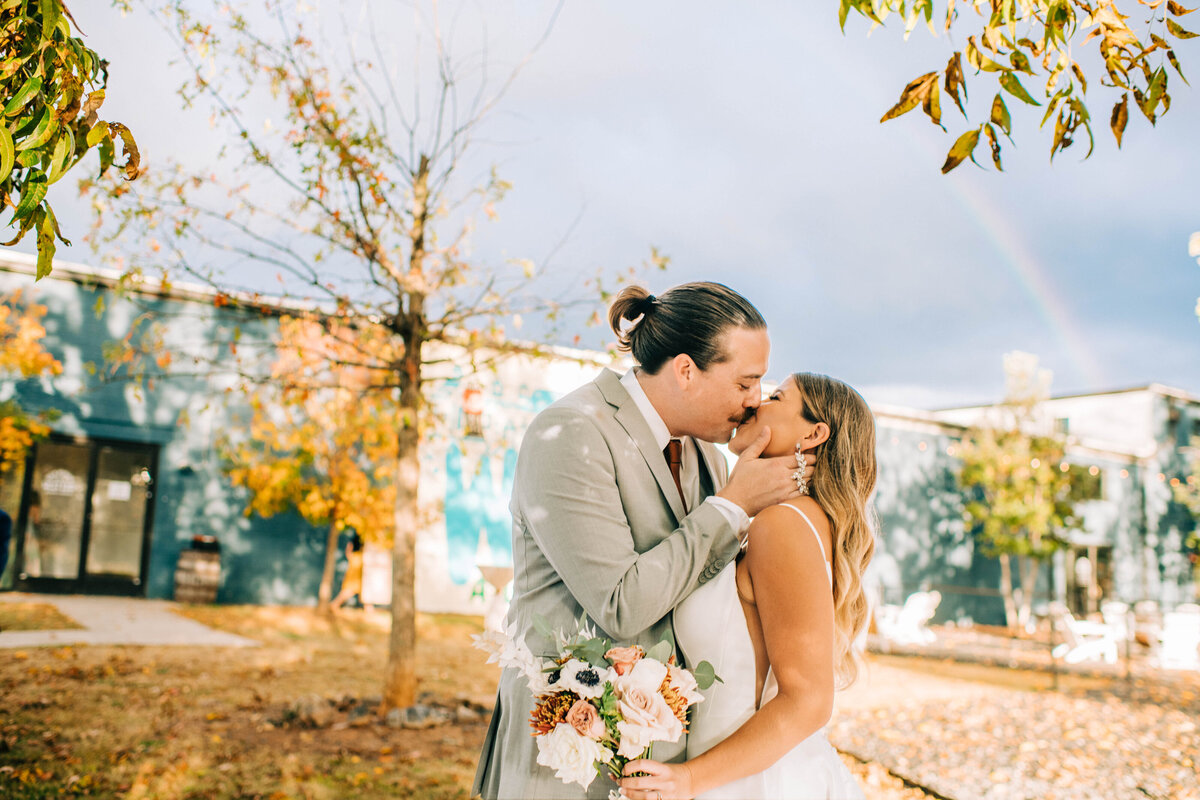 Dani + Mike-560