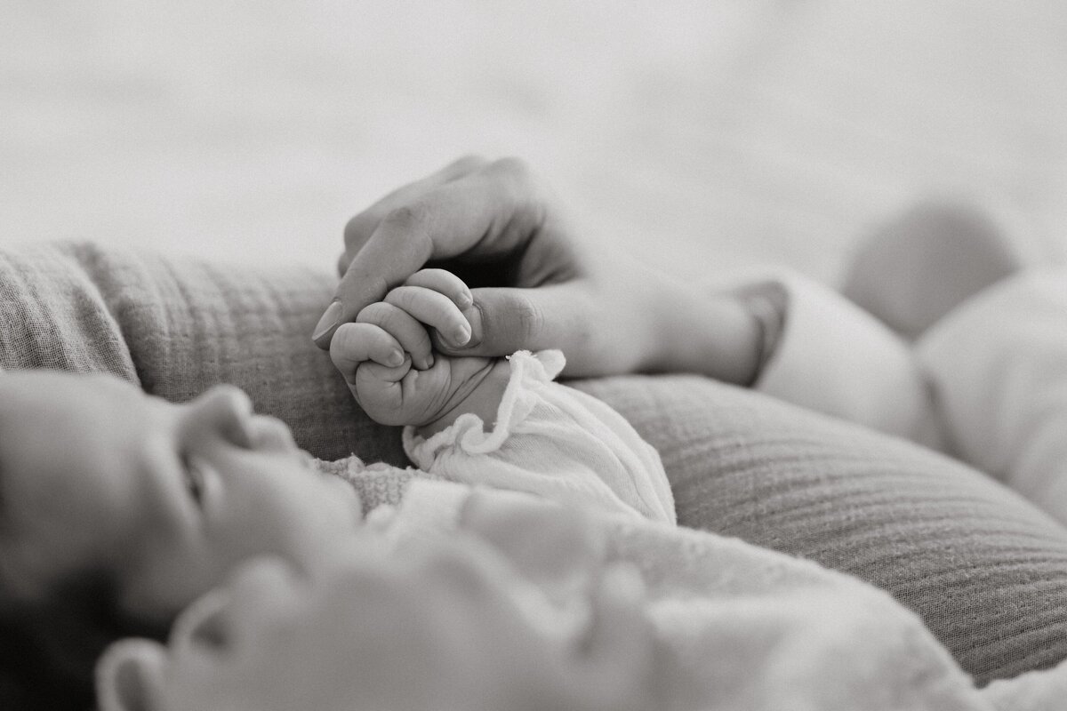 Newbornfotoshooting Salzburg zuhause newbornshooting newbornfotos newbornfotograf