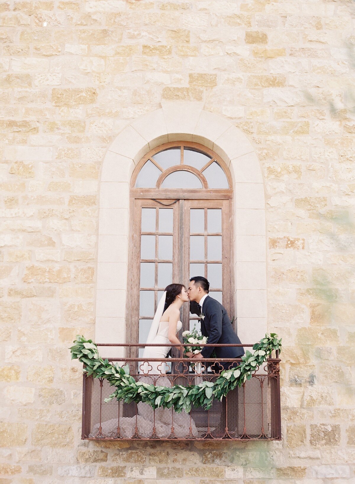 carolinetran-WJ-280-002140-R1-003