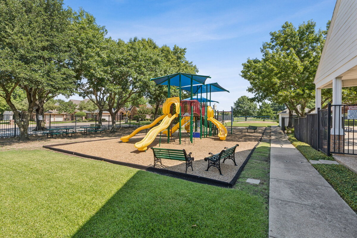 45-5713Firecrest_045