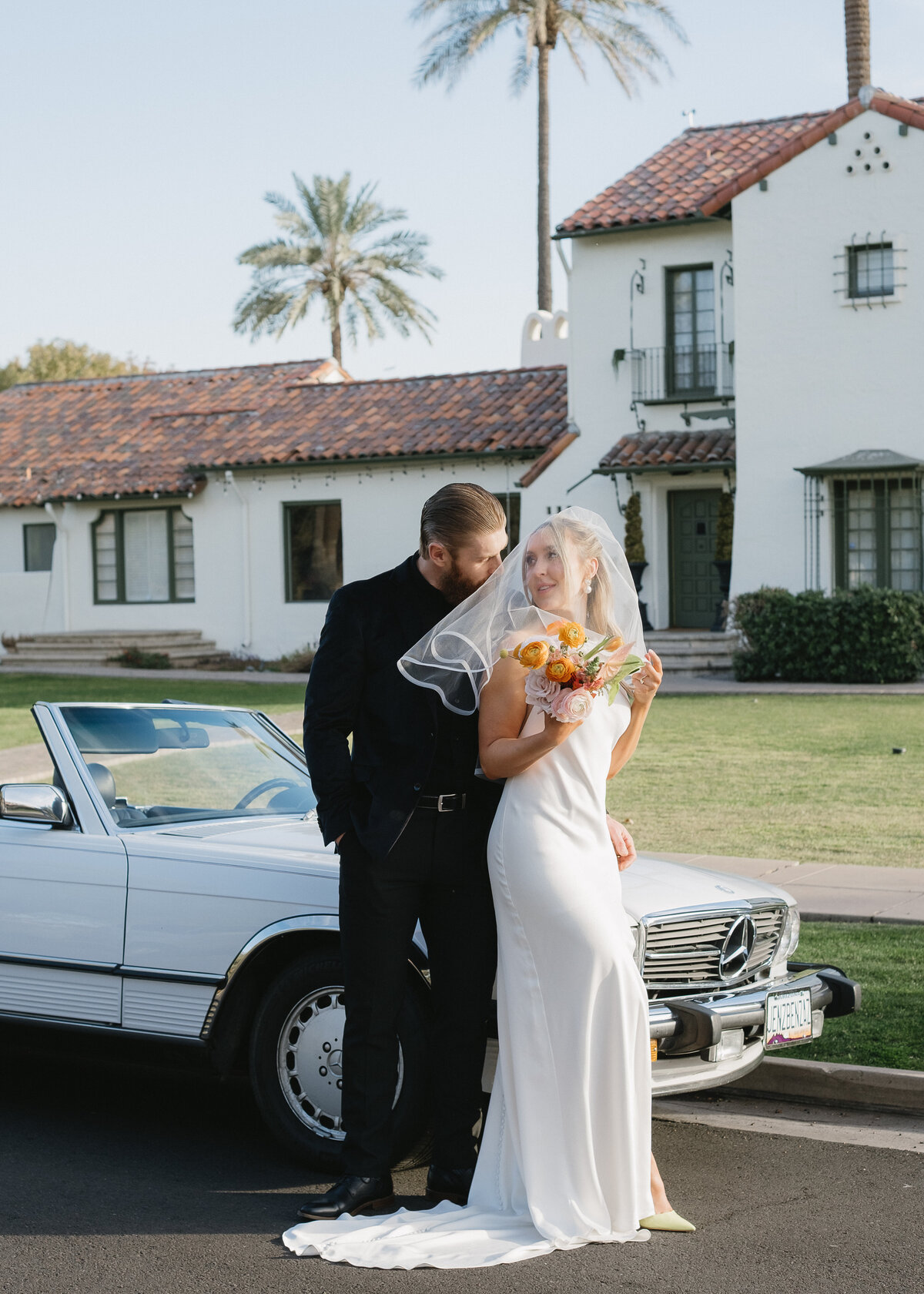 Phoenix-Arizona-Downtown-Coronado-House-Wedding-Portraits-Annette-Ambrose-Photography-159