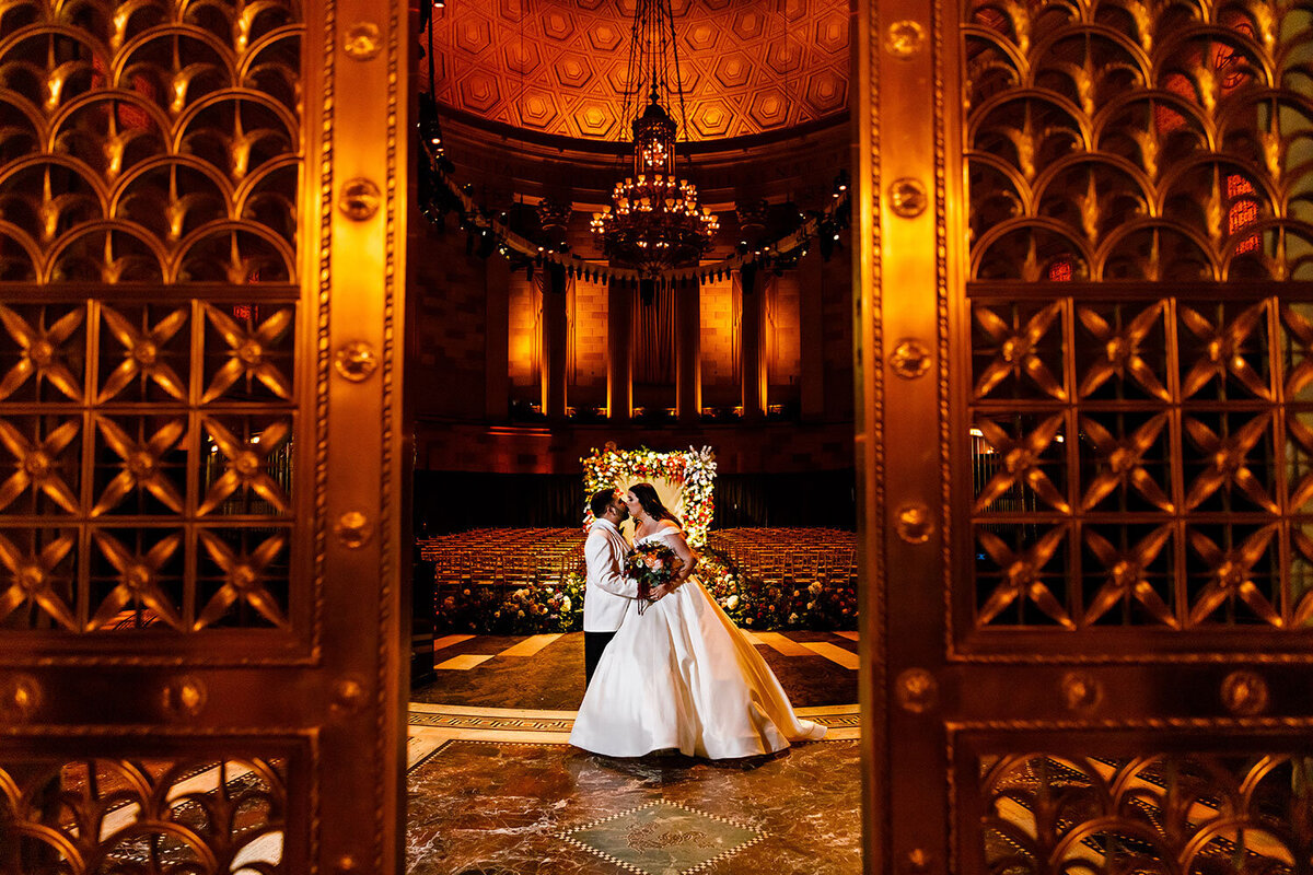 emma-cleary-new-york-nyc-wedding-photographer-videographer-wedding-venue-gotham-hall-4