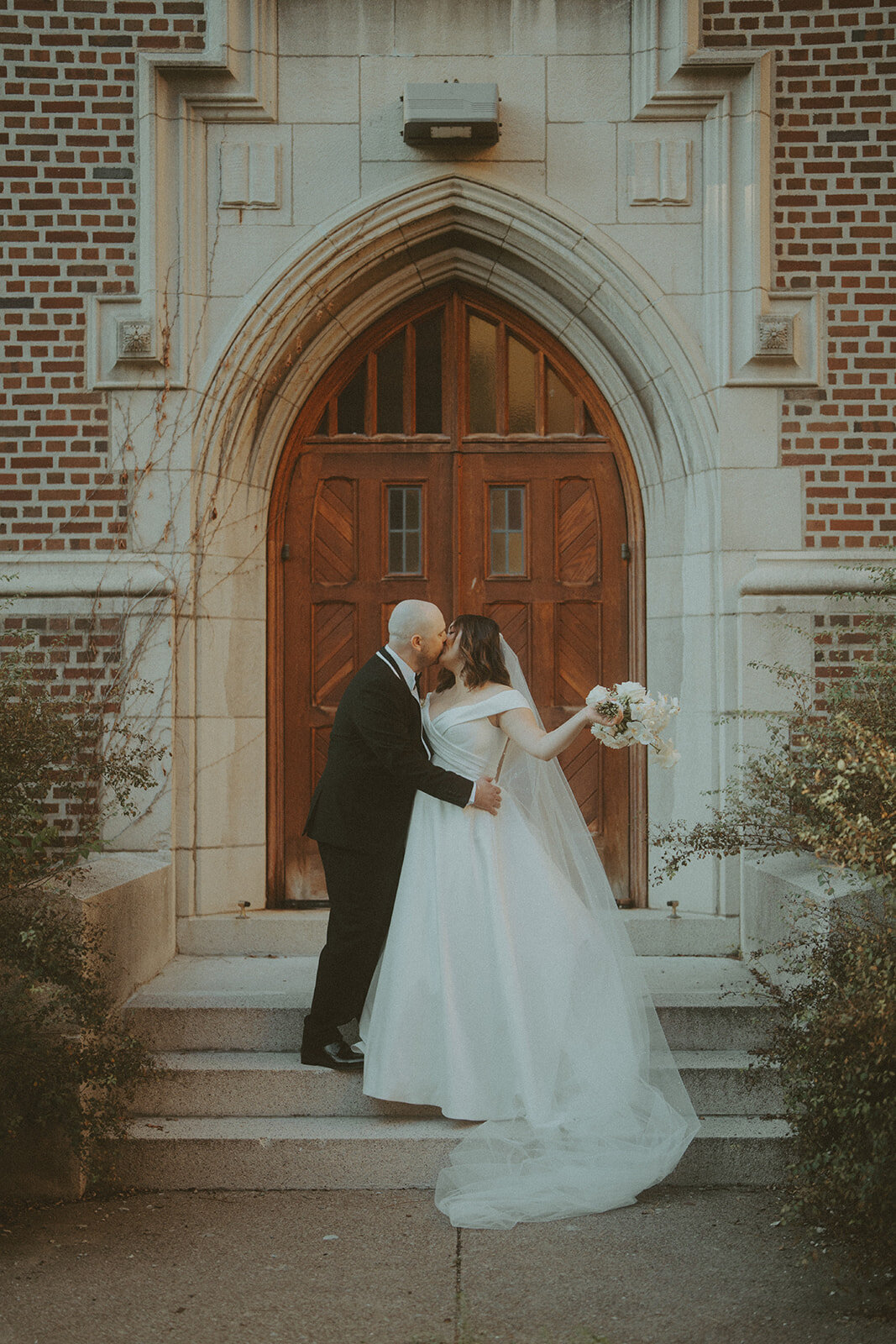 Loraleah Marie photography | The WinterGarden | Wedding | Rochester NY | NY wedding photographer | Best NY wedding photographers-98