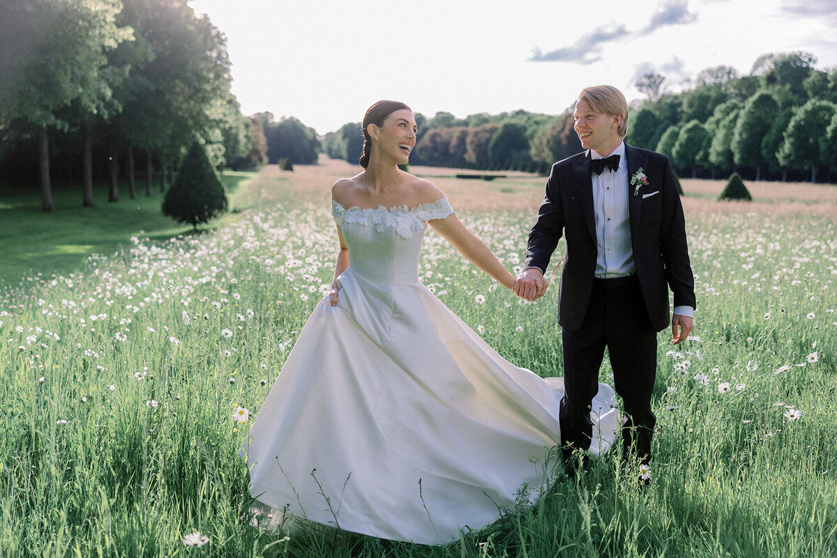 Ashley-and-Brock_Paris_France_Chateau-de-Champlatreux_Wedding_Redamancy-Photo-and-Film_0539_websize